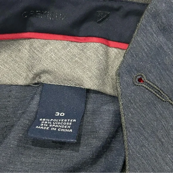 Cremieux Networking Chambers 9” Flat Front Dress Shorts - Picture 7 of 7